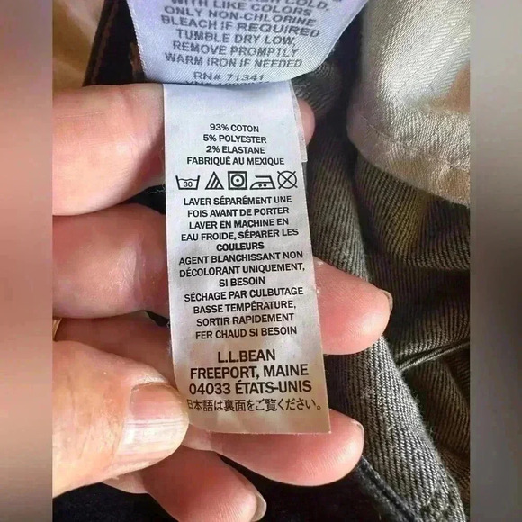 L.L. Bean Size 8 favorite fit denim jeans. EUC - Picture 13 of 16